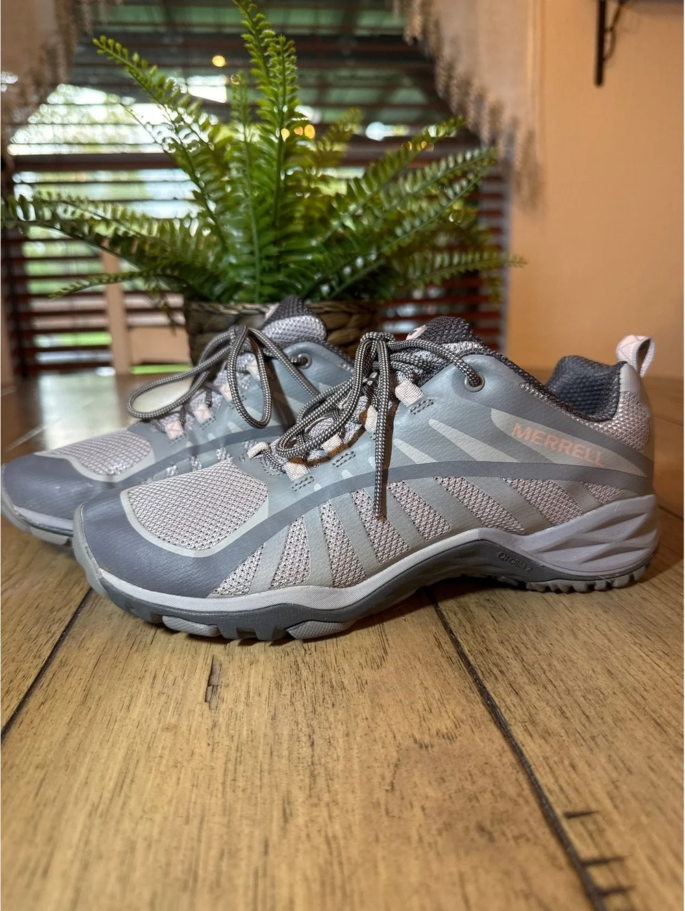 Merrell women’s hiking